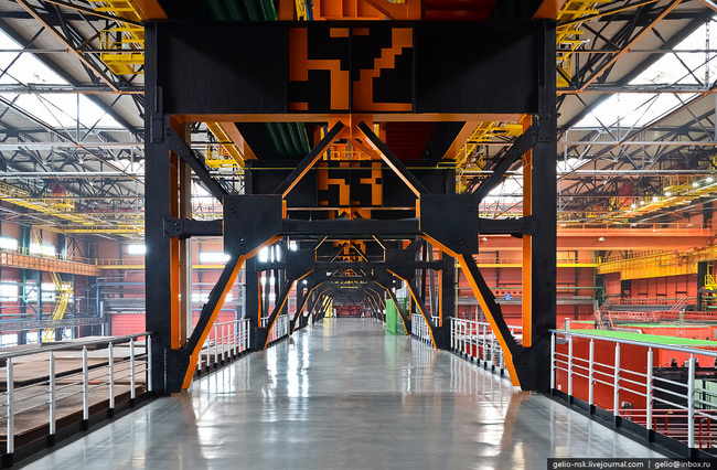 Челябинские трубопрокатчики настолько гламурны... ))) Челябинские трубопрокатчики настолько гламурны... )))