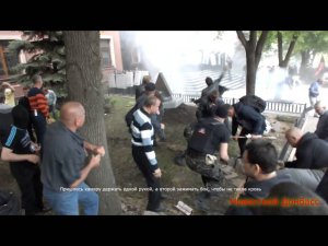 Бой у Донецкой областной прокуратуры 01.05.2014