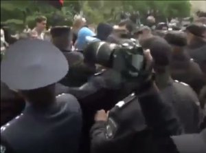 У меня нет слов , одна ненависть!!!!!