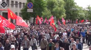 Харьков Многотысячный Народный Парад Победы против Хунты и фашизма! Огромная Георгиевская Лента!