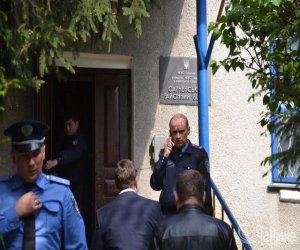 В Ровенской области 100 бандитов совершили налет на деревню