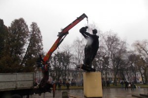 В Кировской области снесли памятник советскому солдату
