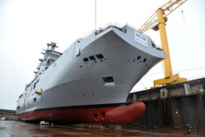 Франция гарантировала России поставку «Мистралей»