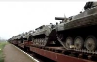 Танки,гаубицы,прочее железо, солдаты идут на Луганск и Донецк