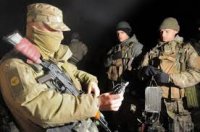 В Константиновке ополченцы проверяют боеспособность оружия