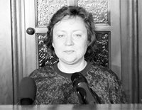 В результате авиаудара по администрации погибла министр здравоохранения ЛНР