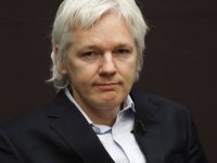 Джулиан Ассанж: Правительства могут следить за гражданами, используя их ДНК