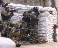 Бронеколонна украинских силовиков безуспешно пыталась прорваться к Луганску