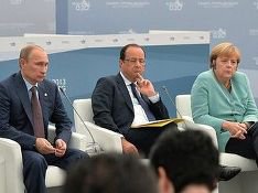 Путин обсудил с Олландом и Меркель «грубую провокацию украинской стороны»