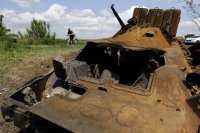 Обработка грядок укропа "Градом" и новые фотографии поверженной хунты на Саур-Могиле