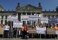 В случае новых санкций против РФ Германию ждет экономический крах.