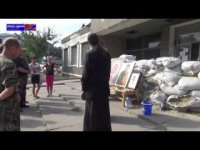 17 августа священнослужители провели службу в поддержку армии Юго-Востока