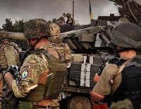 Идейных националистов подставляют под огонь на Донбассе, опасаясь их возвращения в Киев