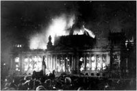 Интересно, в поджоге Рейхстага уже сознались?