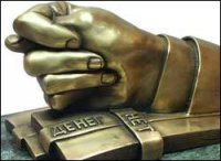 Граждане, сдавайте валюту! Александр Зубченко