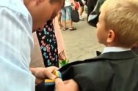 Детей в школах Славянска заставляют каждый день петь гимн Украины