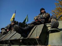 Украинские военные на границе с Крымом перезимуют в плацкартах