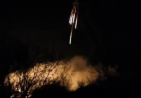 Обстрел поселка Октябрьский в Донецке фосфорными боеприпасами