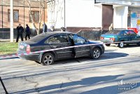 В Кривом Роге возле окружкома расстреляли автомобили, пострадали два человека