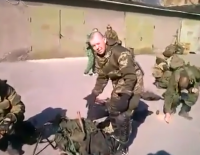 Вооружены и опасны (Видео)