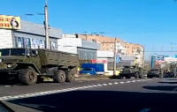 Макеевка. Колонна Военторга едет на Донецк