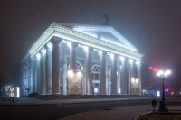 Атака карателей на сцену