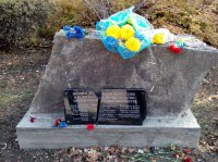 В Кривом Роге разбили памятник боевикам, погибшим в борьбе с «российскими оккупантами»