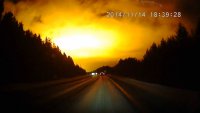 Новый загадочный взрыв в небе над Уралом всполошил весь город (Видео)