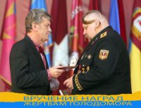 Эдуард Лимонов: Им обязательно нужно национальное горе