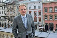 Мэр Садовый не хочет проводить реформы в правительстве «самоубийц» и метит в президенты