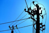 На Одесщине люди взбунтовались из-за отключений света: сотрудник РЭС получил по лицу