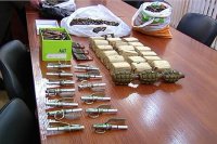 В Днепропетровске герой АТО торговал гранатами по 700 гривен прямо перед супермаркетом