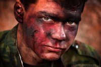 А на похоронах стояли автоматчики и видеооператор...