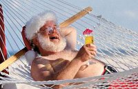 Сексуальный Санта: американские знаменитости зарабатывают на образе сказочного персонажа