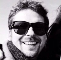 Под знаком маразма