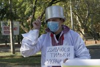 Украина уверенно шагает по пути евроимитации