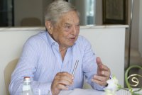 Сорос прилетел в Киев с засекреченным визитом