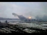 Батарея "Мста-Б" НМ ЛНР ведет огонь по позициям ВСУ