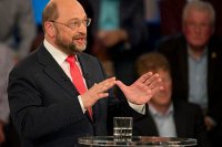 Немцев достала гиперопека США и они не намерены воевать за Порошенко