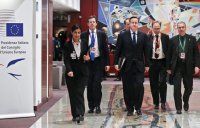 Саммит ЕС рассмотрит урегулирование на Украине и санкции против России