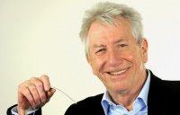 Из Германии в Донецк прибыло 28 тонн медикаментов. Власти Украины пытались помешать