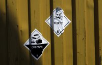 Радикалы захватили в Ливии остатки химоружия Каддафи и провели его первые испытания