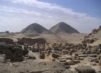 Сайт министерства религии Катара призвал взорвать египетские пирамиды