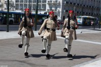 Инициатива о создании единой европейской армии: шанс на независимость ЕС или же "двойной биг-мак" от США?