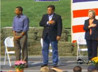 Обама - В какой семье воспитывали эту обезьяну