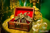 LifeNews публикует фото элитных часов, изъятых у Хорошавина