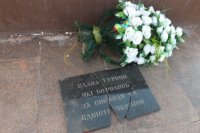 Снос советских памятников породил ответную реакцию