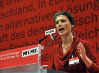 Сара Вагенкнехт: Мне стыдно за вас господа!