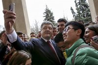 Харьковских студентов согнали на встречу с «вечно синим» Порошенко