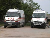 Под Луганском бойцы "Айдара" угнали автомобили "скорой помощи"